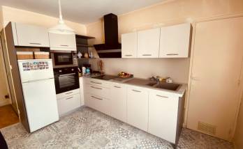  Cuisine rénovée + sol 