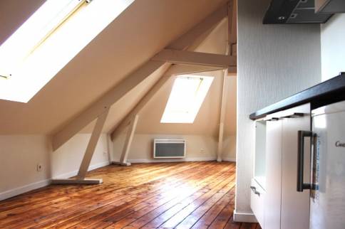 travaux dans des combles d'une maison