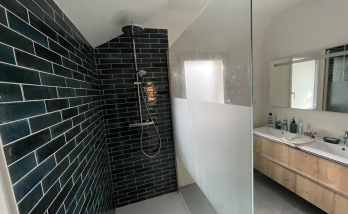 Création d'une salle de bain dans un garage à Vertou