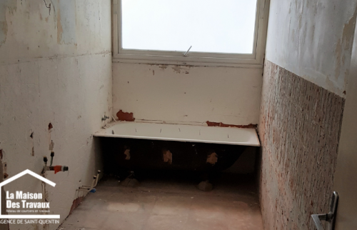 Salle de bain avant rénovation 