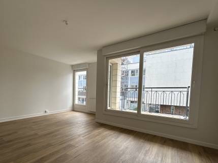 Grande pièce à vivre (Caen 14000)