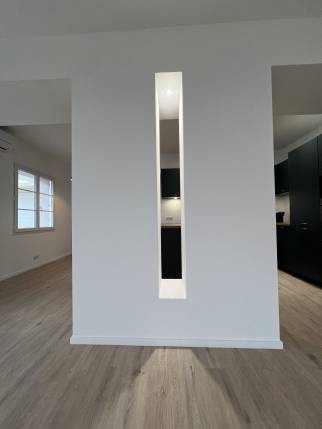 Création d'une cloison de séparation à Fréjus