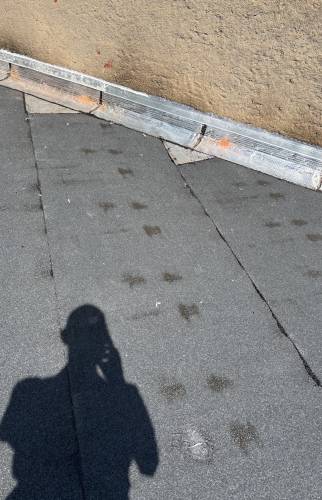 Rénovation de toiture à Onet le Château : solin en aluminium