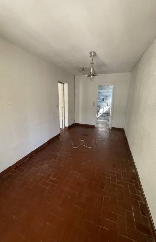 Chambre avant chantier de transformation en cuisine moderne