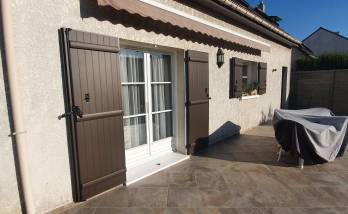 Nouveaux volets battants en aluminium après travaux de menuiserie - Brie-Comte-Robert 77170