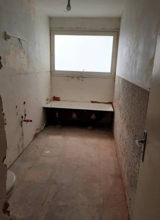 Avant travaux de rénovation salle de bain à Libourne