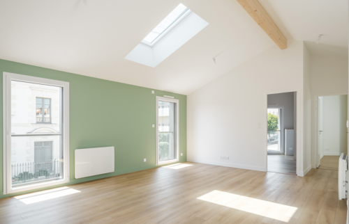 Surélévation d'une maison pour créer un commerce et deux logements à Vertou - Pièce principale