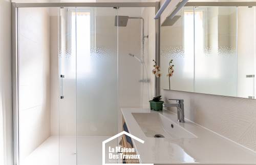 Douche et vasque