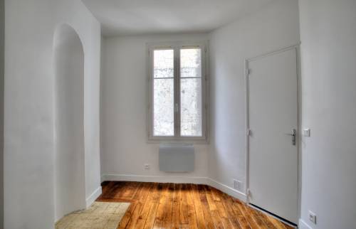 Chambre à coucher charmante rénovée - Paris 17