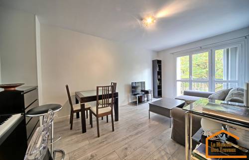 Rénovation salon salle à manger appartement à Quincy-Voisins (77860)