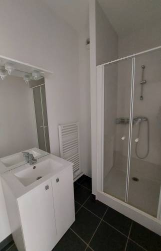 Salle d'eau avant travaux