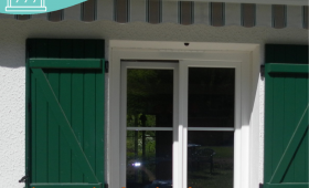 Rénovation de Porte-Fenêtre à Sainte-Maxime : Un Pas Vers l'Économie d'Énergie