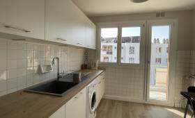 une nouvelle cuisine, moderne et lumineuse