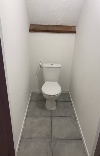Création de WC séparé à l'étage pour plus de commodités