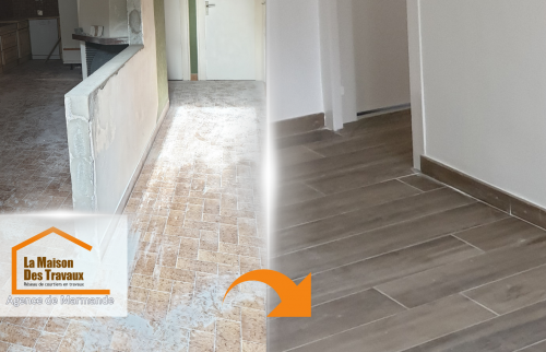 Cette photo montre l’état d’origine de la pièce avant rénovation, avec un carrelage classique et une cloison partielle séparant les espaces. 