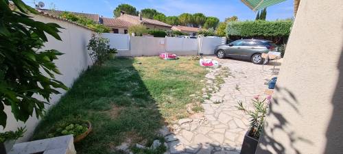 Terrasse et jardin avant l'aménagement