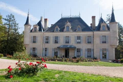 Dareizé (Rhône) : Rénovation de façade d'un château classé - façade après rénovation