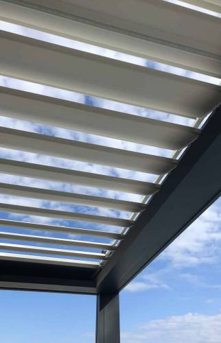 Pergola avec lames orientables en Essonne 91