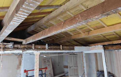 Rénovation d’une maison à Vénérieu (38460)