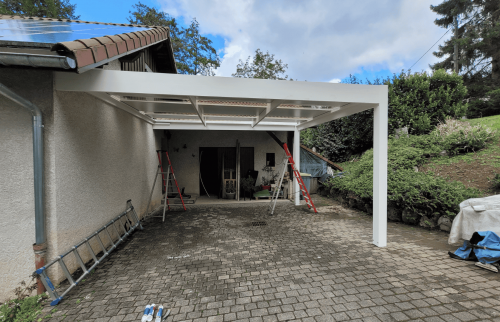 Un carport aluminium pour deux voitures à Pommiers-la-Placette 1