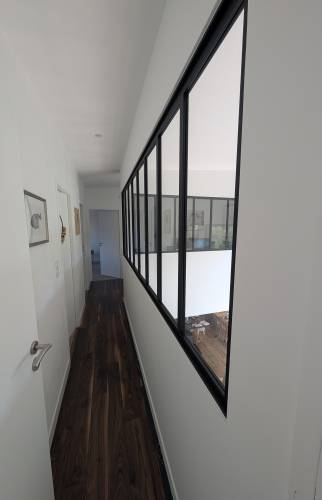 Couloir après renovation de verrière