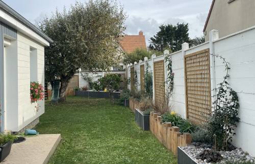 Jardin après son aménagement (Colleville-Montgomery 14880)