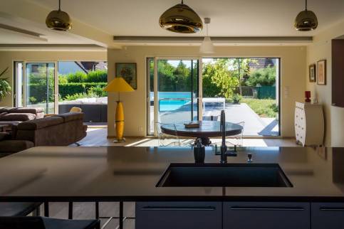 Cuisine vue sur terrasse