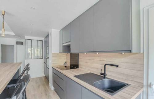 Rénovation de sol depuis la cuisine