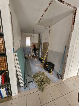 Salle de bain avant travaux Montchanin