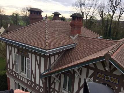 Toiture entièrement rénovée (Yerres 91330)