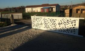 Pose d’un portail électrique proche de Libourne