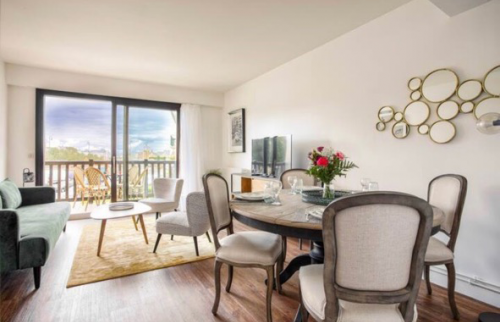 Séjour de l'appartement près de Trouville-sur-Mer