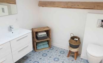 Salle de bains dans les combles près de Saintes 17100
