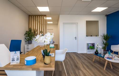 Rénovation complète d'une agence Audition Conseil, Villefranche sur saone