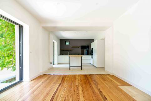 Ecully (69130) : Rénovation complète d'une maison de famille avec création d'une terrasse