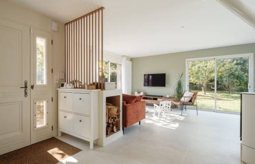 Rénovation complète d’une pièce de vie à Basse-Goulaine (44115) -entrée - salon