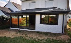 Extension terminée - architecte 44, bureau d'étude 44, maçon 44, plaquiste 44, peintre 44, carreleur 44, menuisier 44, plombier 44, électricien 44, décorateur intérieur 44, charpentier 44, couvreur 44