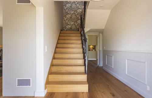 Escalier habillé en chêne de fil