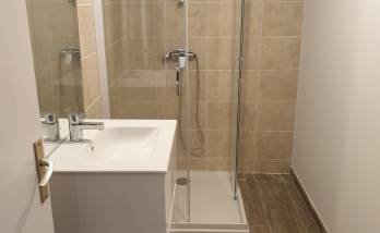 rénovation de la salle de bain fini a Sainte-maxime