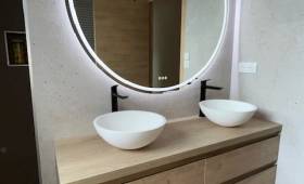 Création de salle de bain avec meuble double vasque et miroir rétroéclairé - Nantes 44000