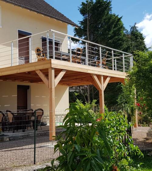terrasse en bois de méleze à Cosne sur Loire