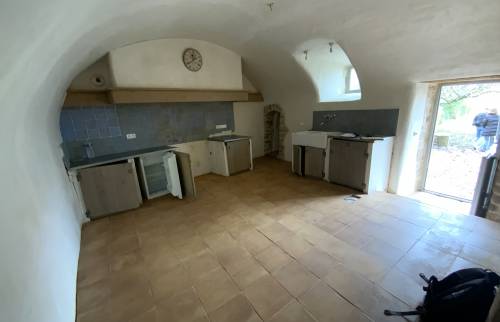 Cuisine en cours de rénovation 