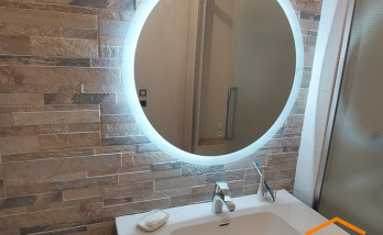 Mirroir rétroéclairé à LED