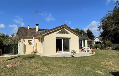 Réalisation d'une extension de la pièce de vie