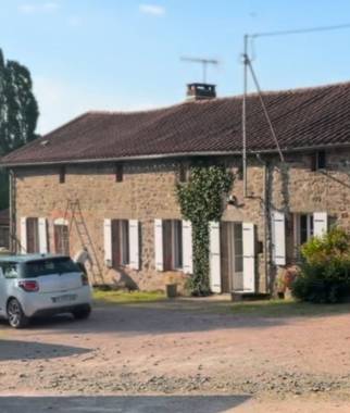 Maison avant travaux de menuiserie extérieure - Cholet 49300