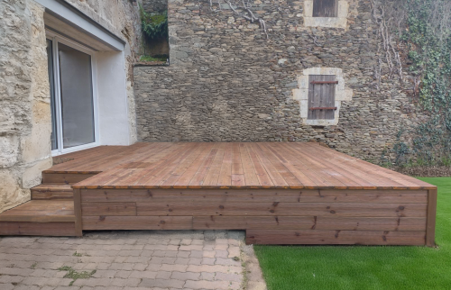 Terrasse en bois en haute savoie 