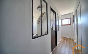 Résultat après travaux rénovation entrée d'un appartement 