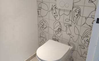 création WC suspendu dans un ancien débarras sur Gémenos (13420)