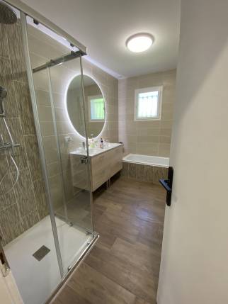  Nouvelle salle de bain rénovée - Montauban 82000