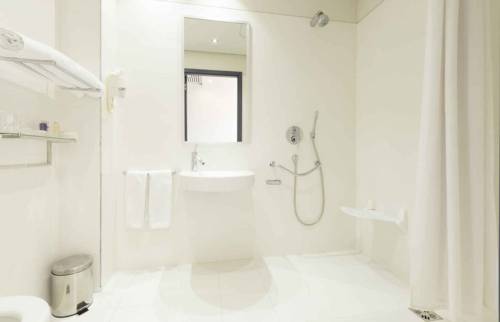 Installation d'une salle de bain PMR à Savigny sur Orge (91)